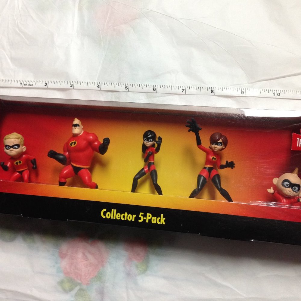 Disney/Pixar 'The Incredibles' Collector 5-Pack
